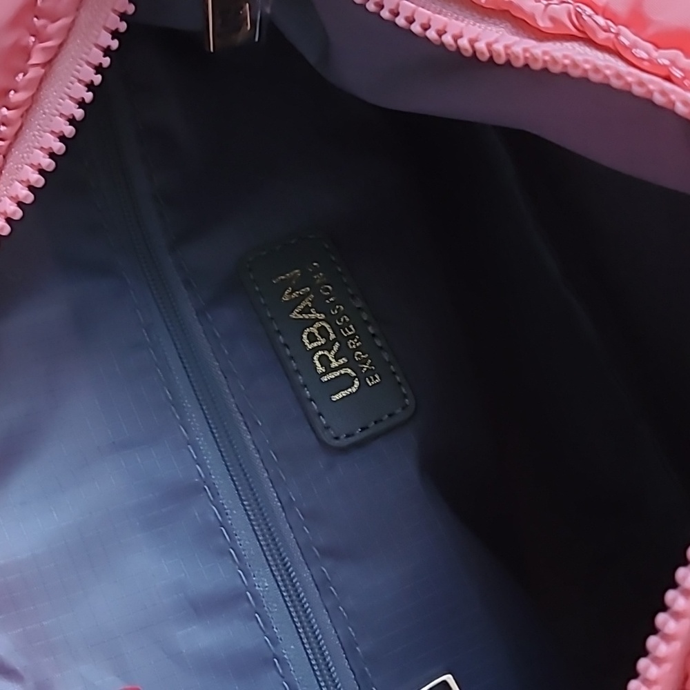 Quilted Soft Hobo Bag ❤️ - Picture 6 of 8